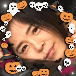 Meet your Posher, Helen